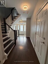 58 Promenade Dr in Whitby, ON - Building Photo - Building Photo