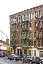 127 Post Ave in New York, NY - Building Photo - Building Photo