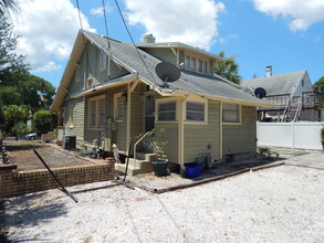 121 7th Ave N in St. Petersburg, FL - Building Photo - Building Photo