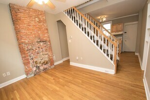 1606 Rodman St in Philadelphia, PA - Building Photo