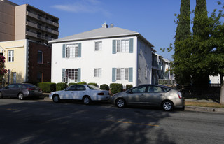 115 S Isabel St Apartments