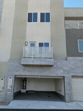 1157 Blossom Point St in Las Vegas, NV - Building Photo - Building Photo