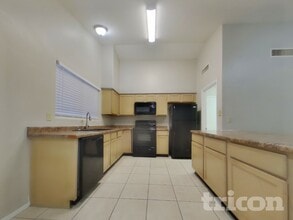 7455 E McLellan Rd in Mesa, AZ - Building Photo - Building Photo