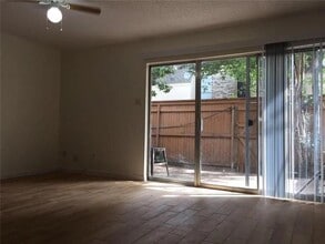 2314 Village N Dr in Richardson, TX - Building Photo - Building Photo