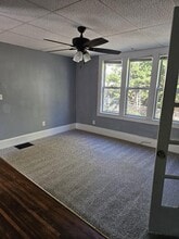 408 E Jackson St in Bloomington, IL - Building Photo - Building Photo