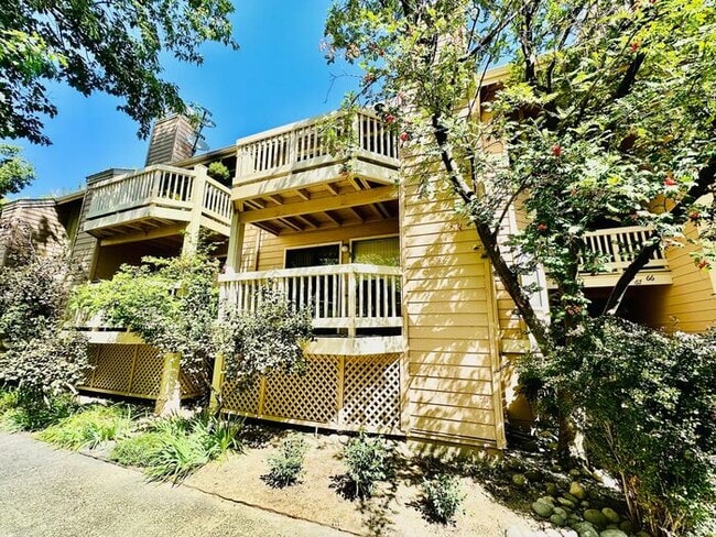 property at 2875 Idlewild Dr