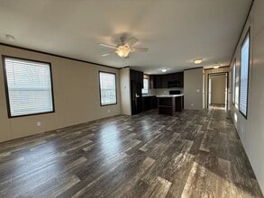 71505 St Howard Ct in Romeo, MI - Foto de edificio - Building Photo