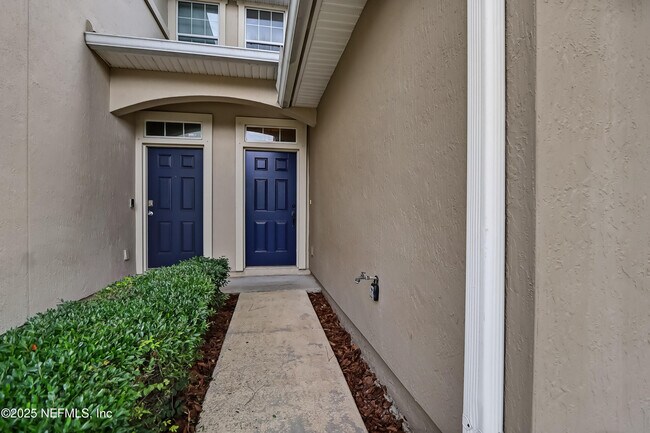 3728 American Holly Rd in Jacksonville, FL - Building Photo - Building Photo