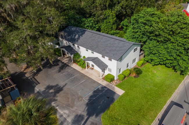 1023 NE 2nd St in Ocala, FL - Building Photo - Building Photo