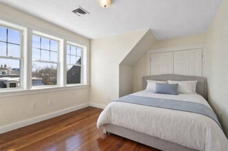 15 Millmont St, Unit 15 Millmont Street in Boston, MA - Building Photo - Building Photo