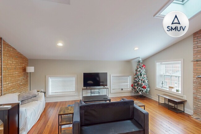 814 Cathedral St in Baltimore, MD - Building Photo - Building Photo