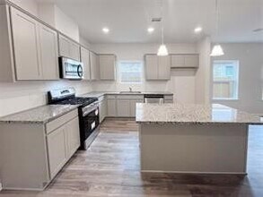 15302 Mountain Plover Pl in Magnolia, TX - Building Photo - Building Photo