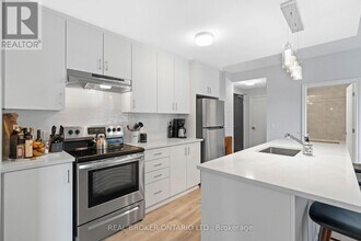 1350 Hemlock Rd in Ottawa, ON - Building Photo - Building Photo