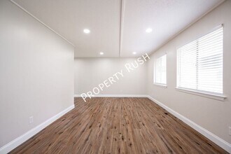7736 Holiday Hills Cir in Chattanooga, TN - Building Photo - Building Photo