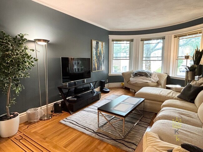 34 Parkman St in Brookline, MA - Building Photo - Building Photo
