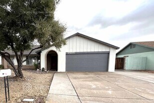 17455 N 34th Dr in Phoenix, AZ - Building Photo