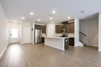 1512 Purple Coneflower Ave SE in Mableton, GA - Building Photo - Building Photo