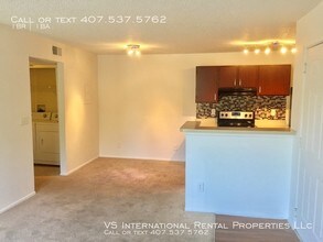 2230 Cascades Blvd-Unit -Unit 204 in Kissimmee, FL - Foto de edificio - Building Photo