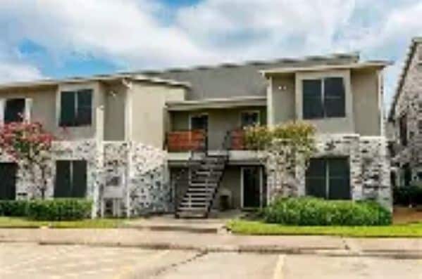 420 Garland Dr in Lake Jackson, TX - Building Photo - Building Photo