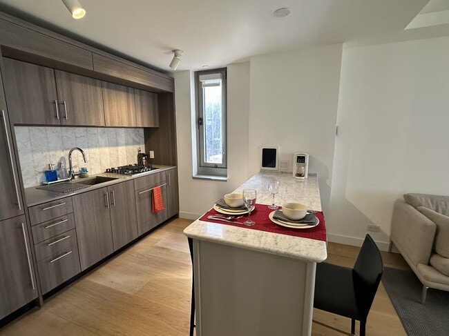property at 234 E 46th St