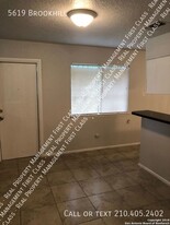 5619 Brookhill St in San Antonio, TX - Building Photo - Building Photo