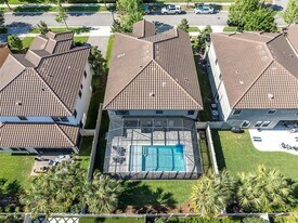 12798 Munro Ln in Odessa, FL - Building Photo