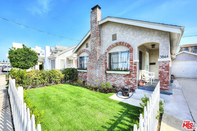 3844 Goldwyn Terrace in Culver City, CA - Building Photo - Building Photo