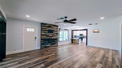 4587 Barrett St in Delray Beach, FL - Building Photo - Building Photo