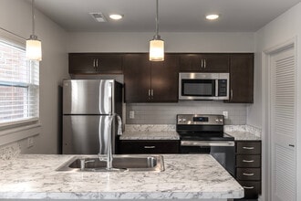 North Park Townhomes in Cincinnati, OH - Building Photo - Building Photo