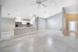 2224 Heritage Greens Dr in Naples, FL - Building Photo - Building Photo