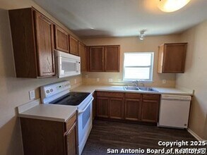 4022 Canyon Pkwy in San Antonio, TX - Building Photo - Building Photo