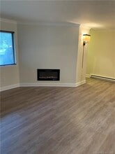 1 Willow Springs in New Milford, CT - Building Photo - Building Photo