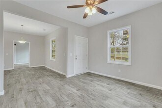 2011 Comet Ave in Savannah, GA - Building Photo - Building Photo