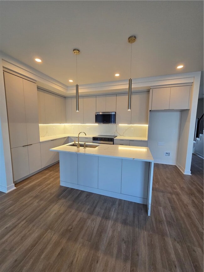 1104 Emilia Ave in Lowell, AR - Building Photo - Building Photo