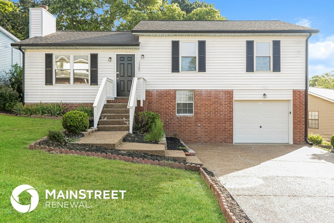 1500 Rice Hill Ct in Nashville, TN - Foto de edificio