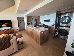 3425 Timberwood Cir in Naples, FL - Building Photo - Building Photo