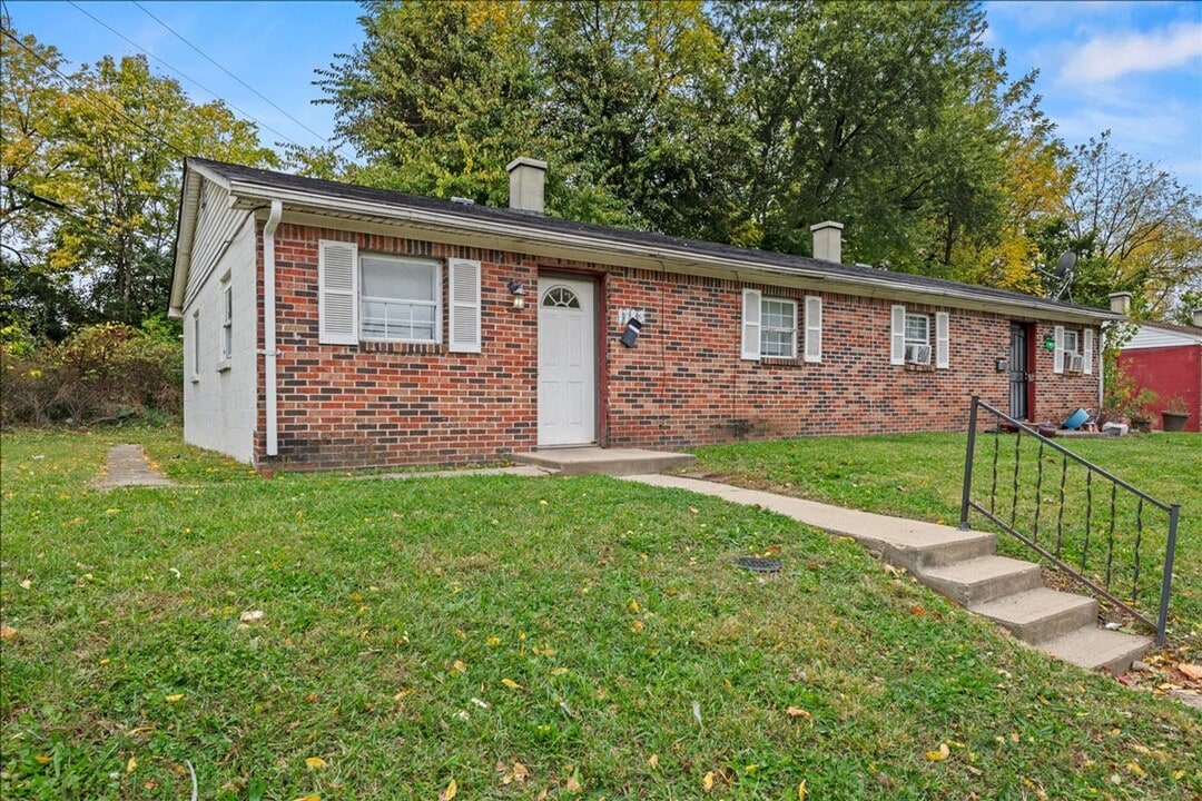 1783-1783 Roosevelt Ave in Indianapolis, IN - Building Photo