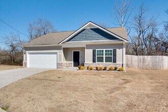 1872 Holdens Hollow in Columbia, TN - Building Photo - Building Photo