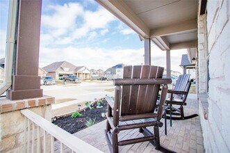 2305 Shorthorn Dr in Northlake, TX - Foto de edificio - Building Photo