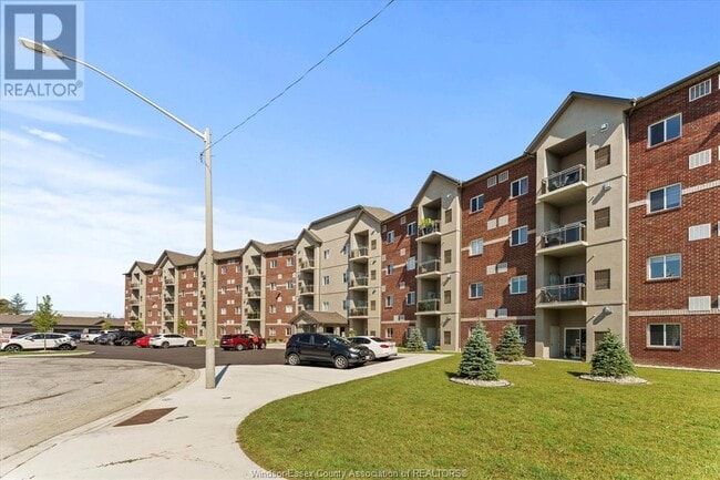 property at 1888 WESTVIEW