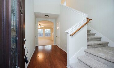 11 Aquiline Oaks Pl in Spring, TX - Building Photo - Building Photo