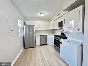 100 Park Blvd in Cherry Hill Township, NJ - Building Photo - Building Photo