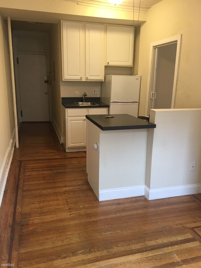 928 Pine St in Philadelphia, PA - Building Photo - Building Photo