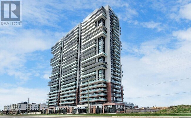 2550-2550 Simcoe St N