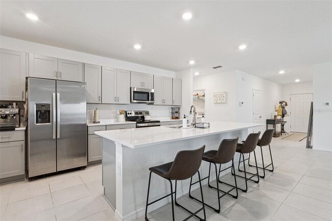 1099 Calico Pointe Cir in Groveland, FL - Building Photo - Building Photo