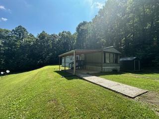 1458 Buffalo Ridge Rd in Ferrum, VA - Foto de edificio