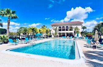 25188 Marion Ave in Punta Gorda, FL - Foto de edificio - Building Photo