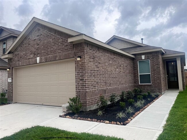 15723 Winter Heights Dr in Houston, TX - Building Photo - Building Photo
