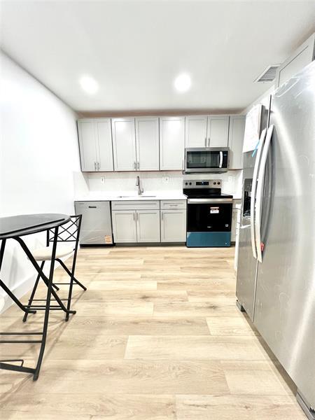 2510 SW 81st Ave in Davie, FL - Building Photo - Building Photo