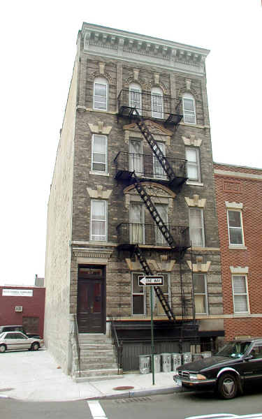 188 Eagle St in Brooklyn, NY - Foto de edificio